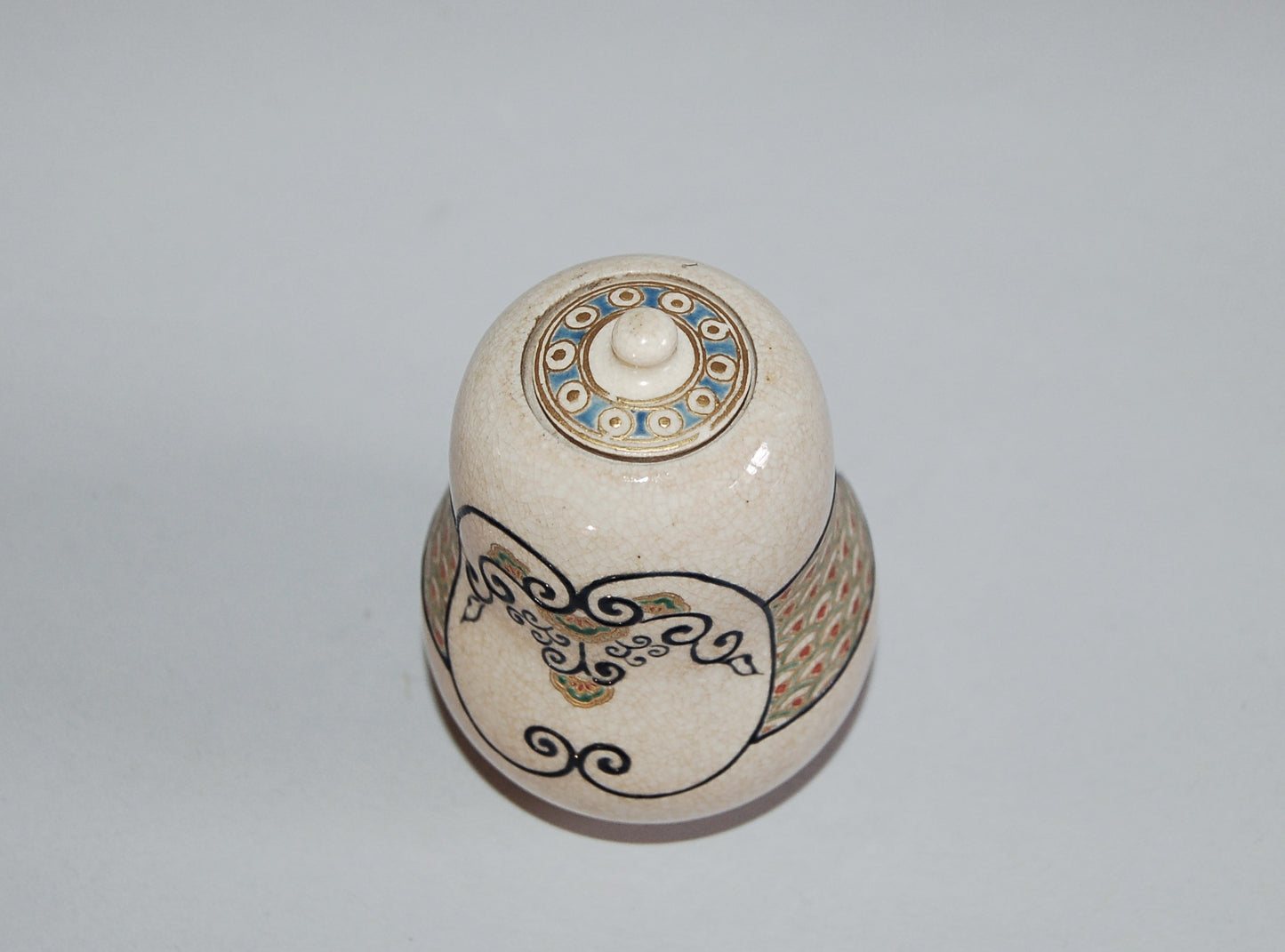 Chaire, tea caddy, double-gourd, flowers, waves, circles, Kyoto-ware, Japan