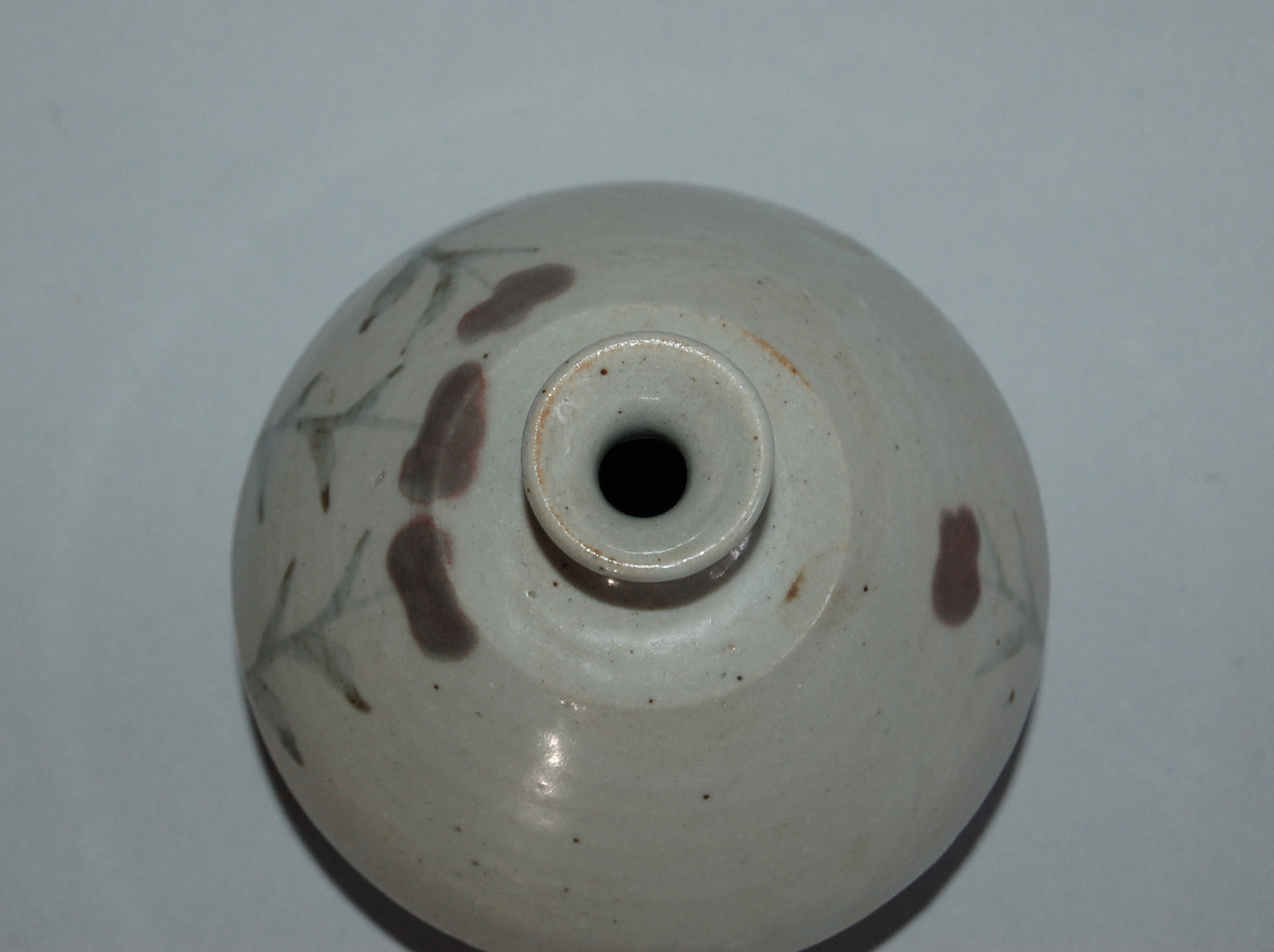 Small stoneware vase, underglaze red and brown flowers, by Kato Kiyonobu, vintage, Japan