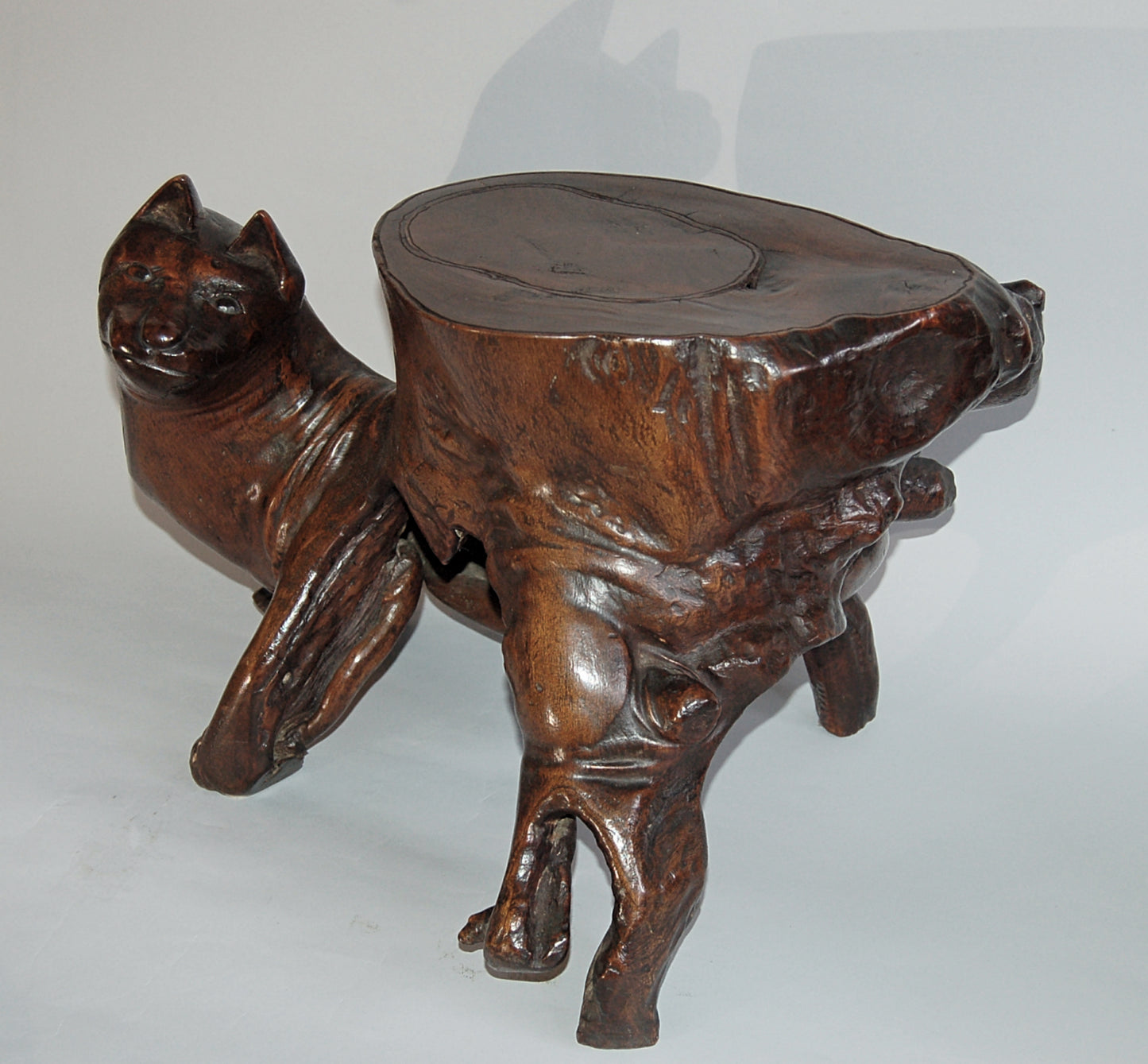 Root wood sculpture, fox looking back, stool or stand, mingei, Japan