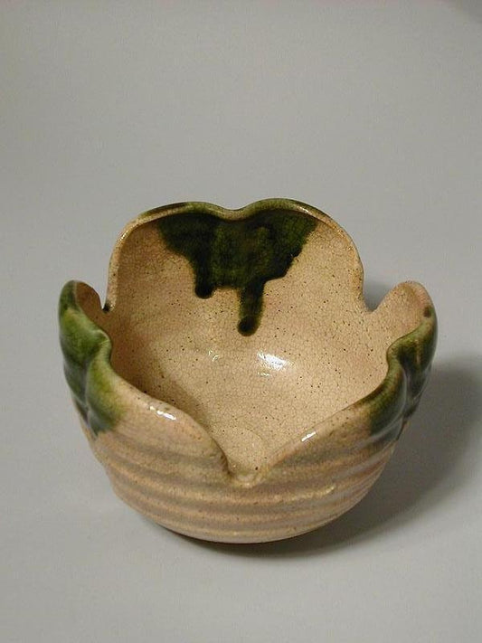 Antique gingko leaf-shaped stoneware serving bowl, mukozuke, Oribe ware, Seto, Japan