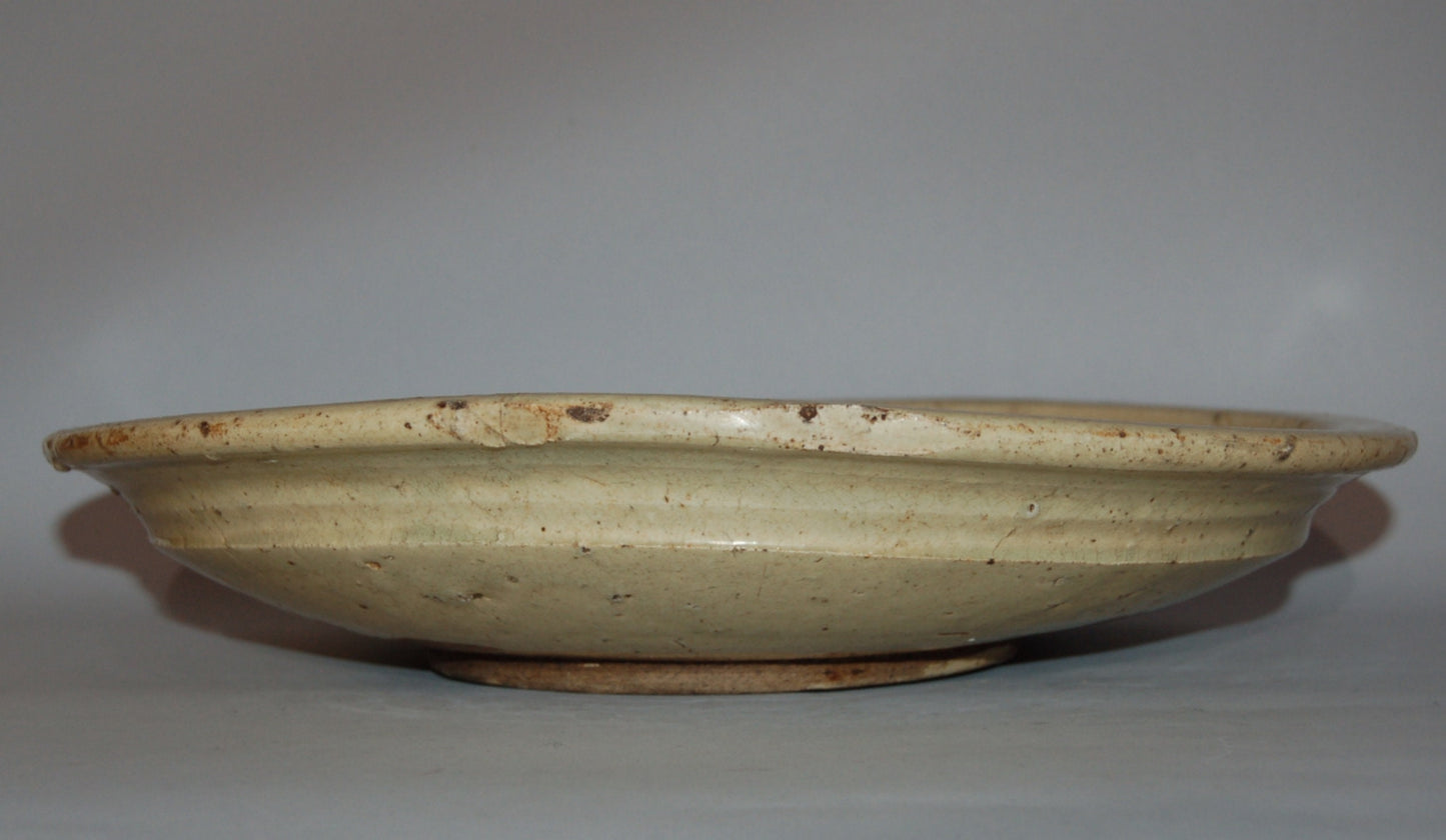 Large ishizara stoneware platter, yellow glaze, Seto ware, mingei, Japan