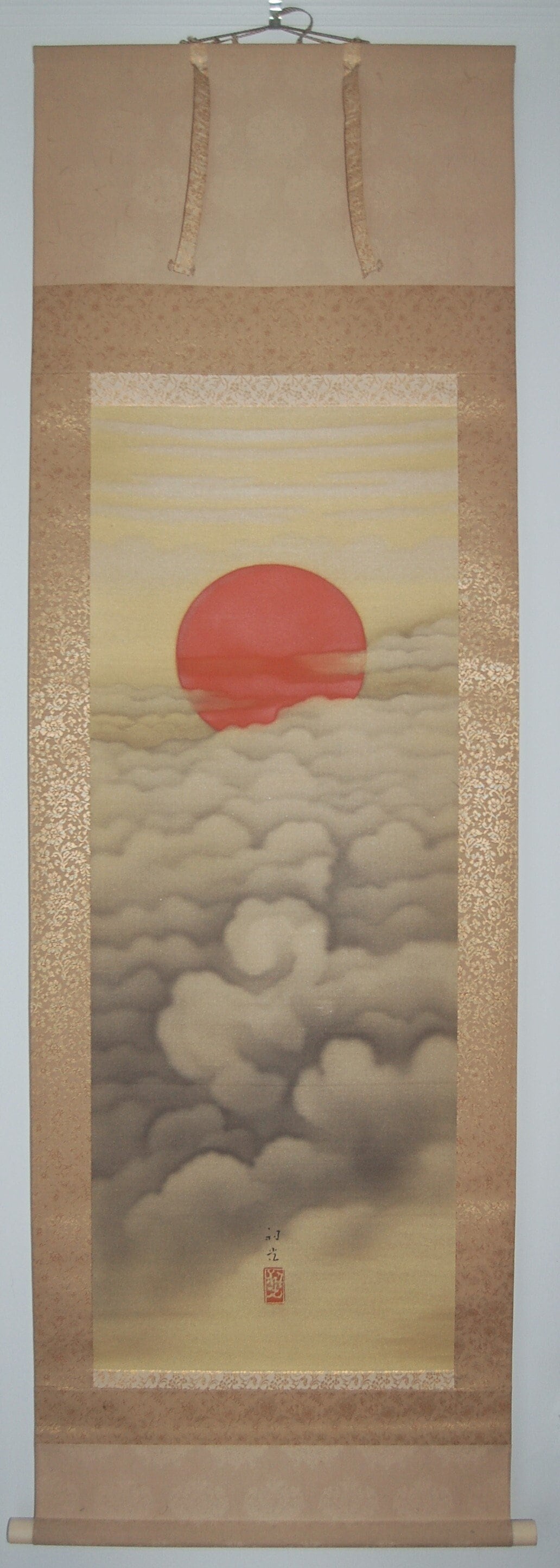 Hanging scroll, sun rising above clouds, painting on silk by Kasai Toshiyuki, Japan